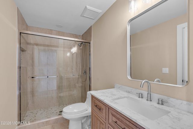 39 Seadrift Avenue, Highlands, NJ 07732