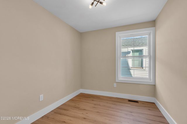 39 Seadrift Avenue, Highlands, NJ 07732