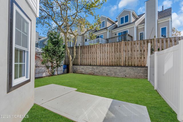 39 Seadrift Avenue, Highlands, NJ 07732