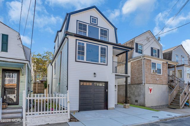 39 Seadrift Avenue, Highlands, NJ 07732