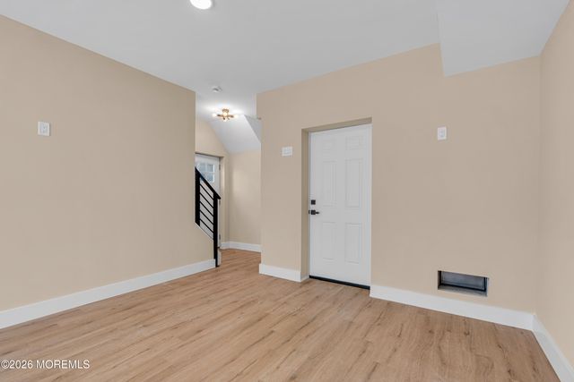 39 Seadrift Avenue, Highlands, NJ 07732