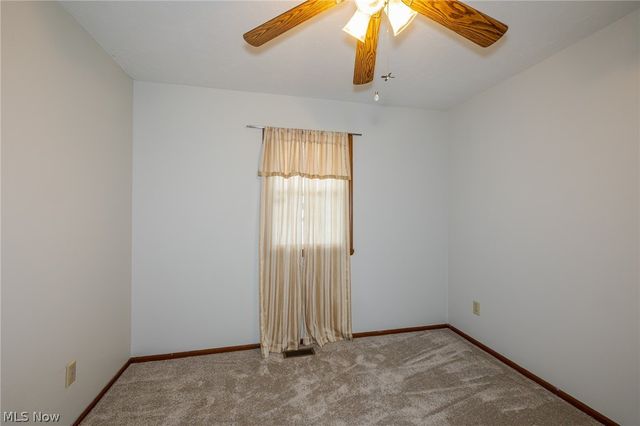 671 W Shore Boulevard, Sheffield Lake, OH 44054