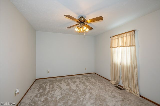 671 W Shore Boulevard, Sheffield Lake, OH 44054