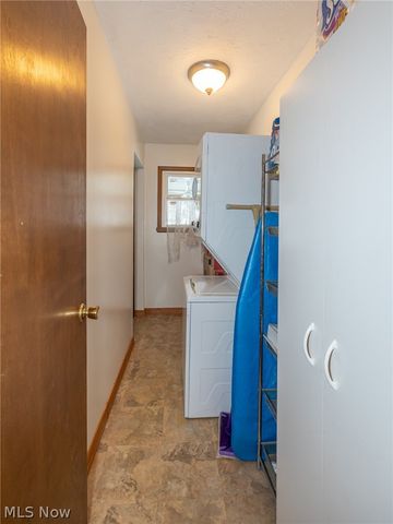 671 W Shore Boulevard, Sheffield Lake, OH 44054