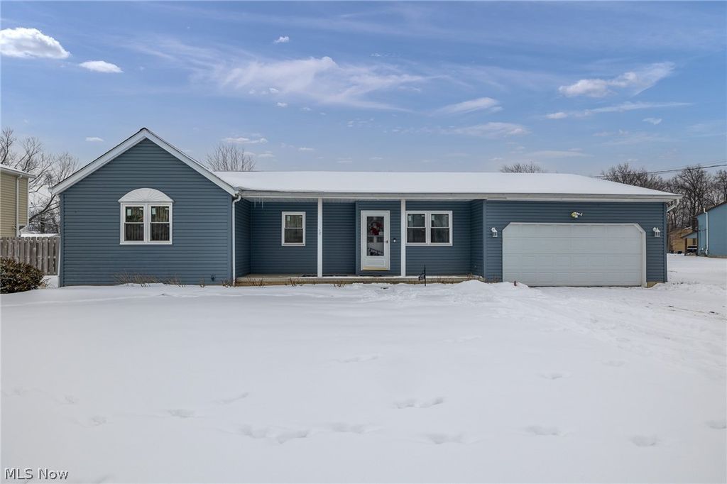 671 W Shore Boulevard, Sheffield Lake, OH 44054