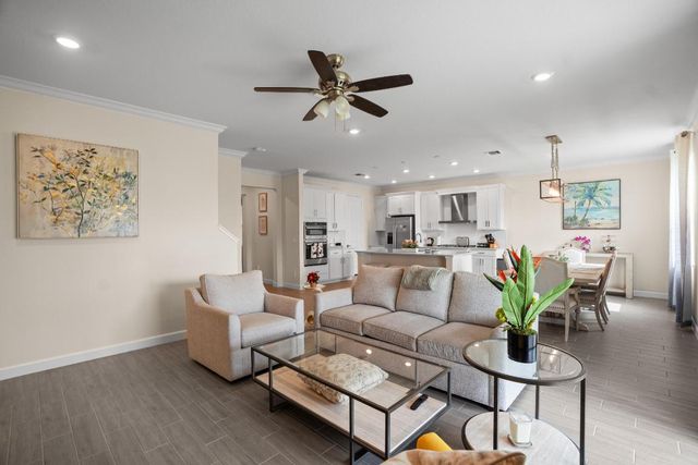 1120 Haywagon Trail, Loxahatchee, FL 33470