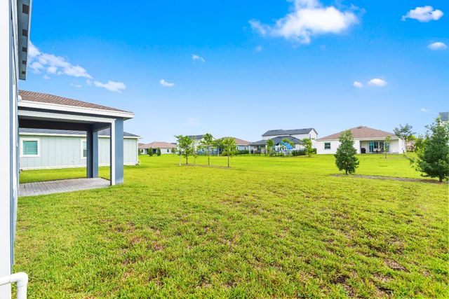 1120 Haywagon Trail, Loxahatchee, FL 33470