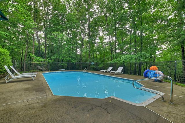 101 W D Court, Ellijay, GA 30540