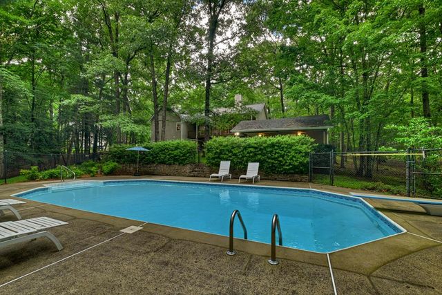 101 W D Court, Ellijay, GA 30540