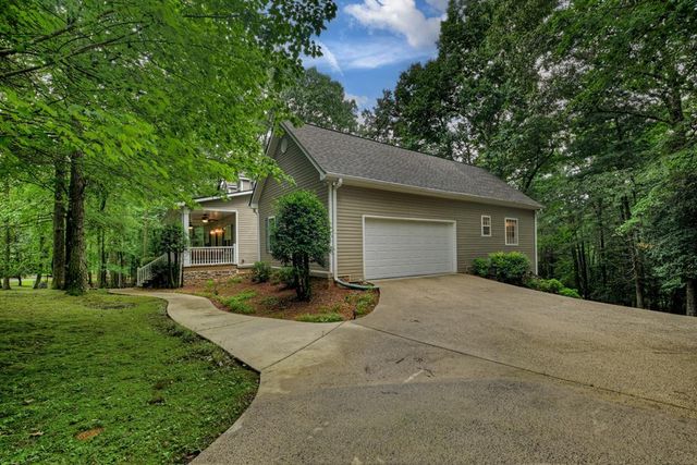 101 W D Court, Ellijay, GA 30540