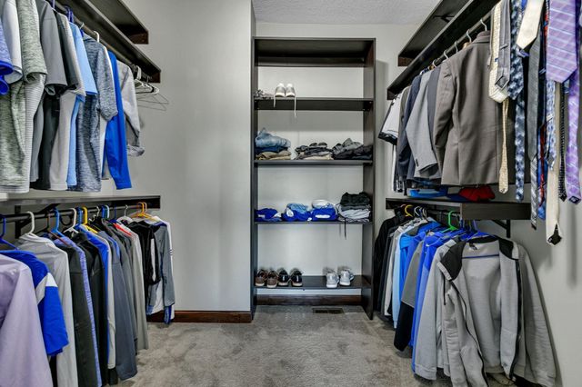 3346 Old Stone Way NE, Sauk Rapids, MN 56379