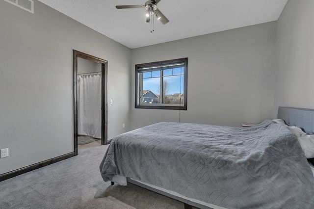 3346 Old Stone Way NE, Sauk Rapids, MN 56379