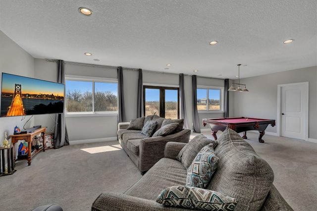 3346 Old Stone Way NE, Sauk Rapids, MN 56379