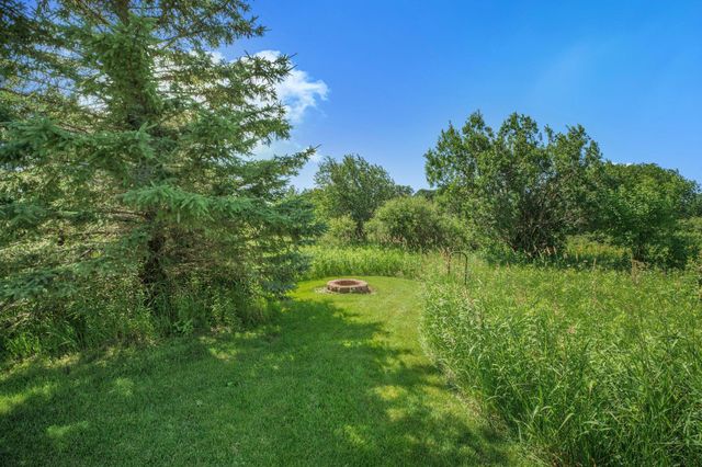 3346 Old Stone Way NE, Sauk Rapids, MN 56379