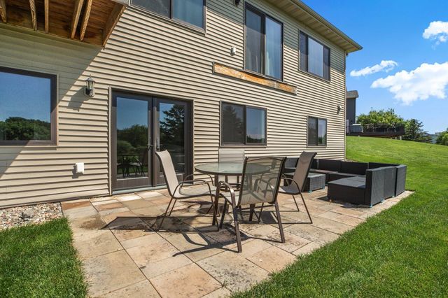 3346 Old Stone Way NE, Sauk Rapids, MN 56379