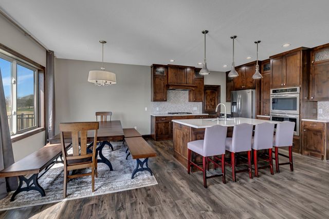 3346 Old Stone Way NE, Sauk Rapids, MN 56379