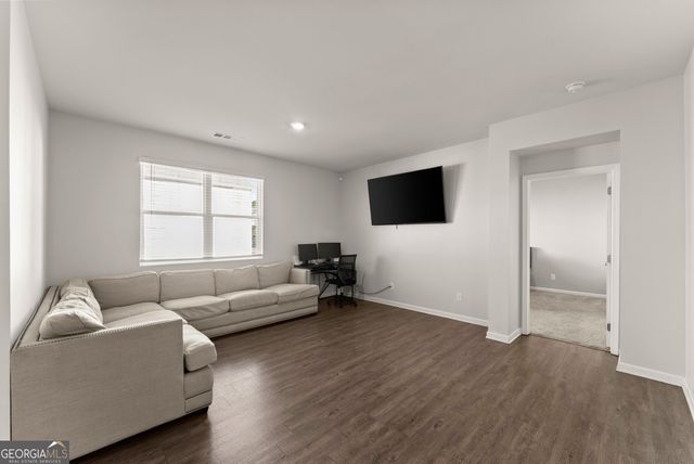 152 Starbuck Parkway, Pendergrass, GA 30567