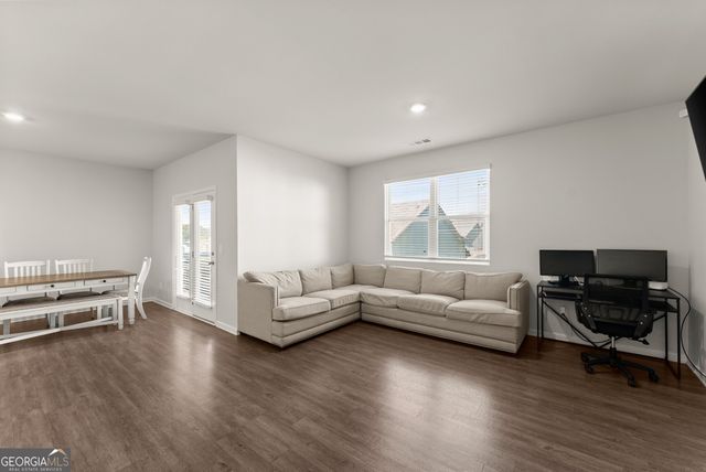 152 Starbuck Parkway, Pendergrass, GA 30567