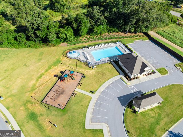 152 Starbuck Parkway, Pendergrass, GA 30567