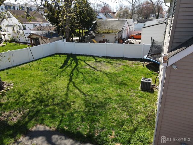 237 Clinton Street, Woodbridge Proper, NJ 07095