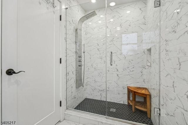 104 Poplar St 2, Jersey City, NJ 07307