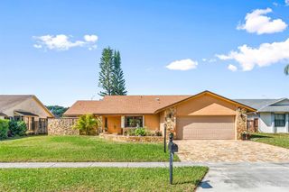 19873 Court Of The Myrtles, Boca Raton, FL 33434