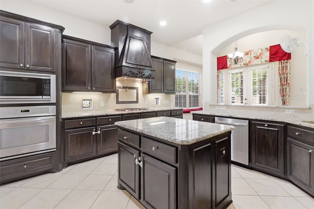 14785 Palm Desert Lane, Frisco, TX 75035