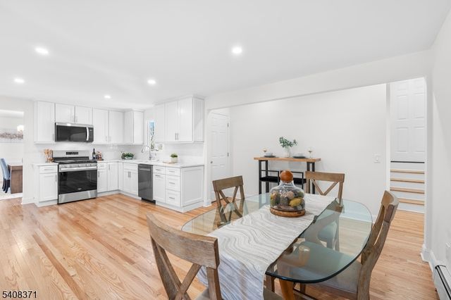 27 Norwood Ave, Glen Rock Boro, NJ 07452