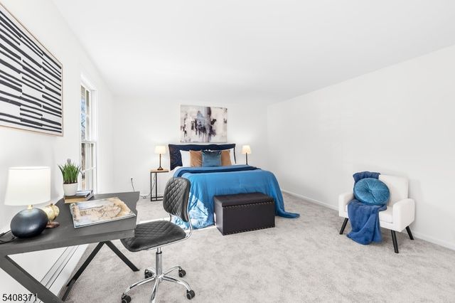 27 Norwood Ave, Glen Rock Boro, NJ 07452