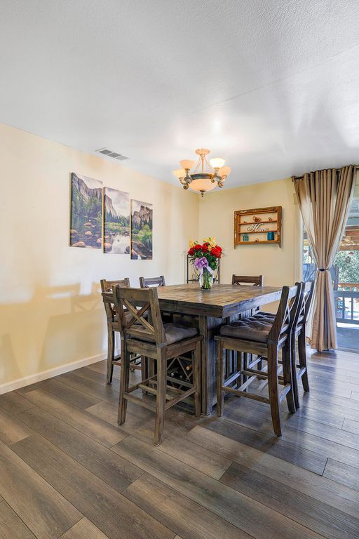Image 30 of property listing at 41234 Pamela Place, Oakhurst, CA 93644