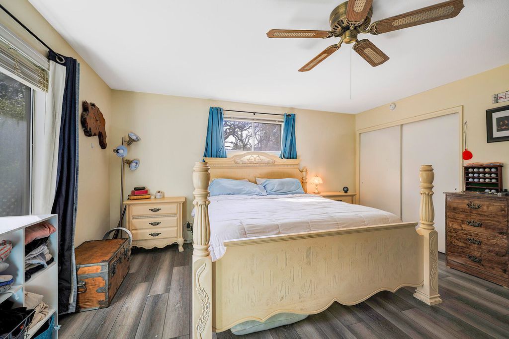 Image 42 of property listing at 41234 Pamela Place, Oakhurst, CA 93644