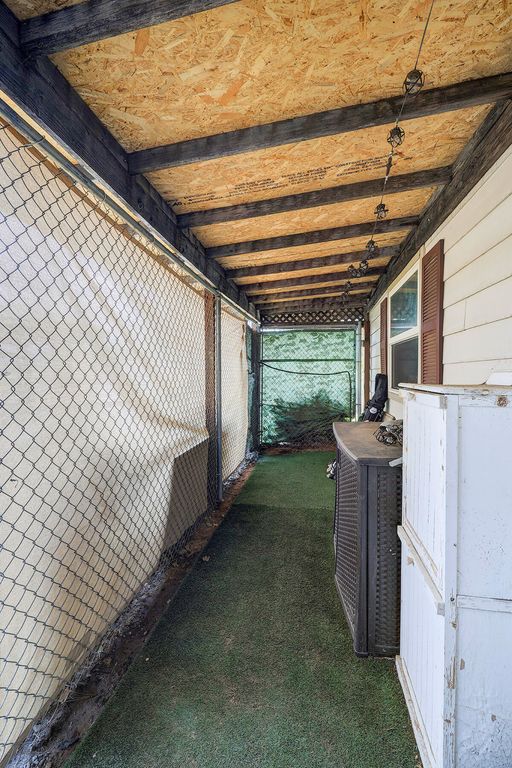 Image 47 of property listing at 41234 Pamela Place, Oakhurst, CA 93644