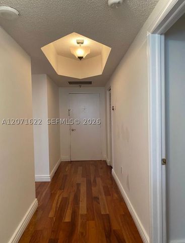 6422 Collins Ave 501, Miami Beach, FL 33141