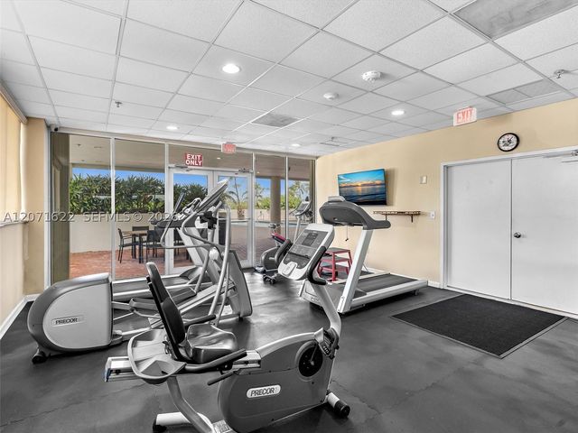 6422 Collins Ave 501, Miami Beach, FL 33141