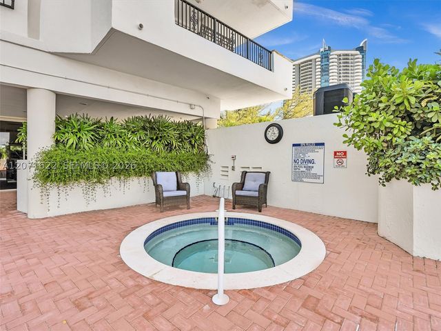 6422 Collins Ave 501, Miami Beach, FL 33141