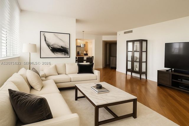 6422 Collins Ave 501, Miami Beach, FL 33141