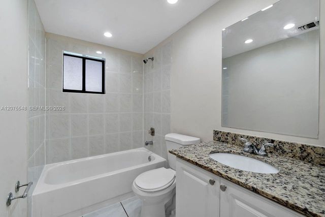 8420 SW 133rd Ave Road 105, Miami, FL 33183