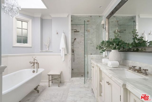 17763 Sabbiadoro Way, Pacific Palisades, CA 90272