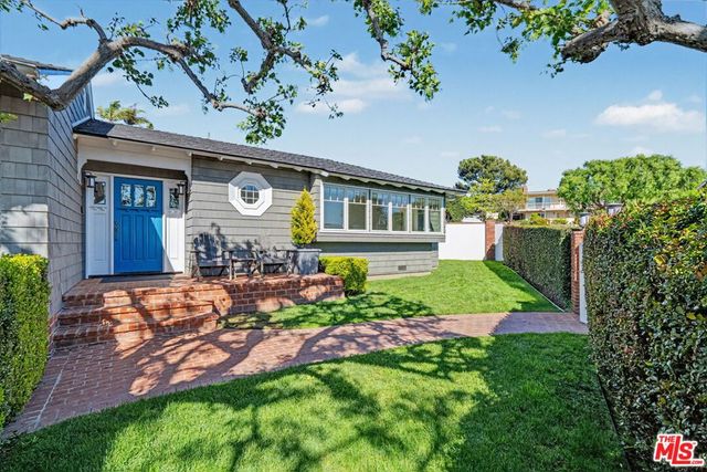 17763 Sabbiadoro Way, Pacific Palisades, CA 90272