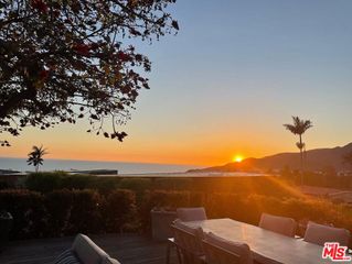 17763 Sabbiadoro Way, Pacific Palisades, CA 90272