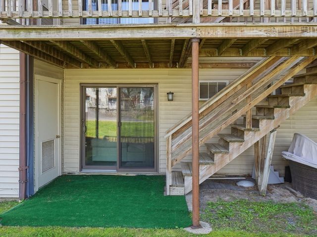 175 Willard 8, Lowell, MA 01850
