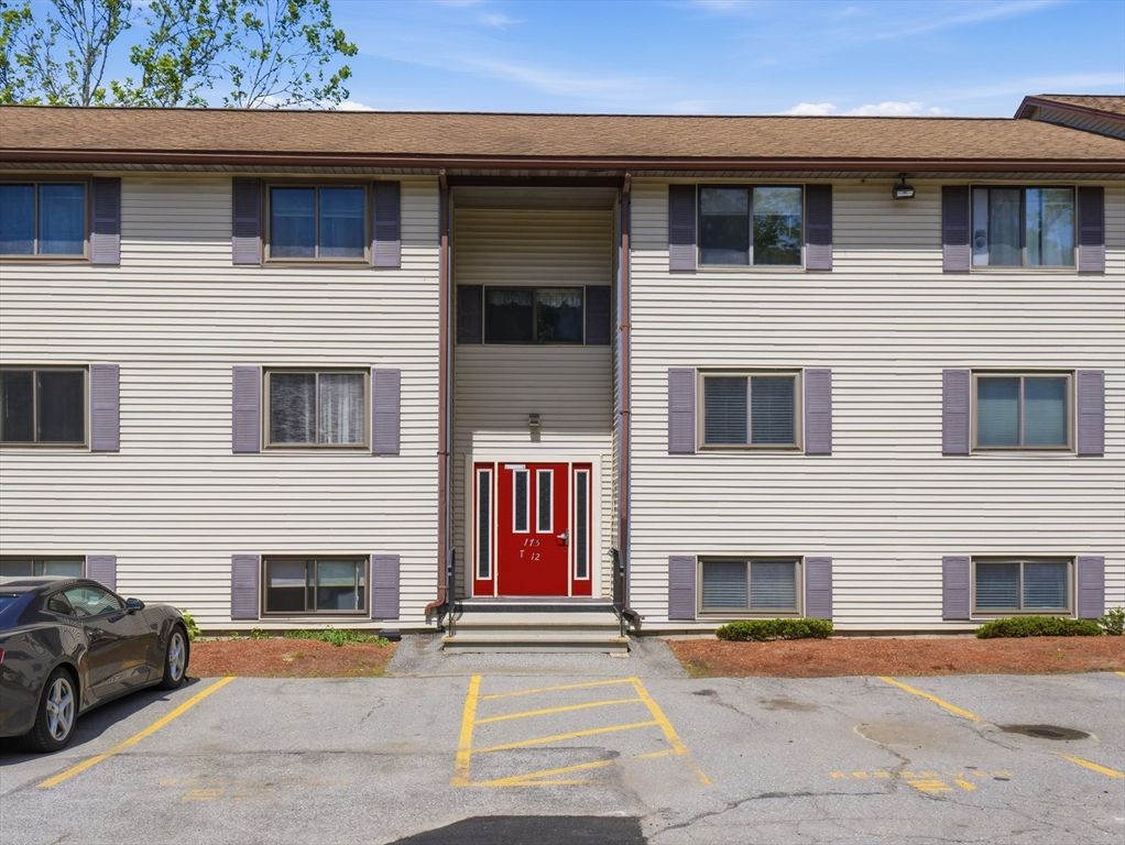 175 Willard 8, Lowell, MA 01850