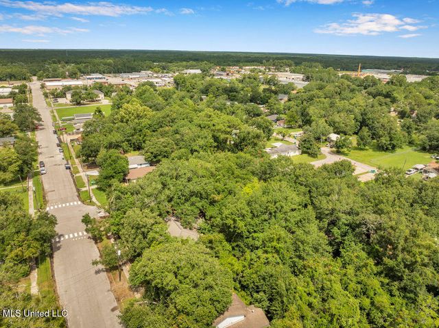 2126 31st Street, Gulfport, MS 39501