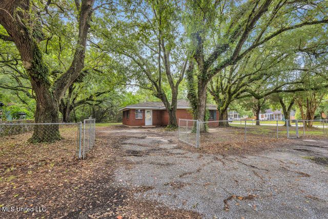 2126 31st Street, Gulfport, MS 39501