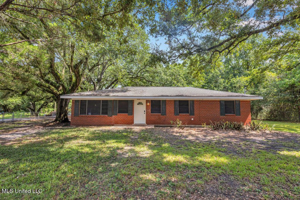 2126 31st Street, Gulfport, MS 39501
