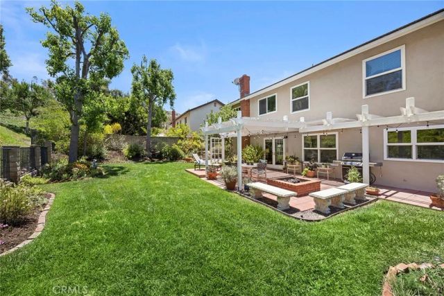 6632 E Leafwood Drive, Anaheim Hills, CA 92807