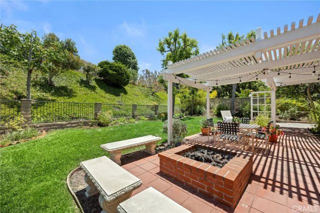 6632 E Leafwood Drive, Anaheim Hills, CA 92807