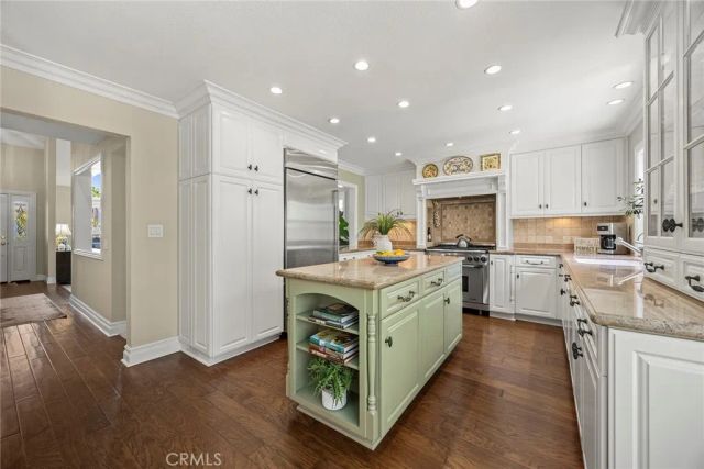 6632 E Leafwood Drive, Anaheim Hills, CA 92807