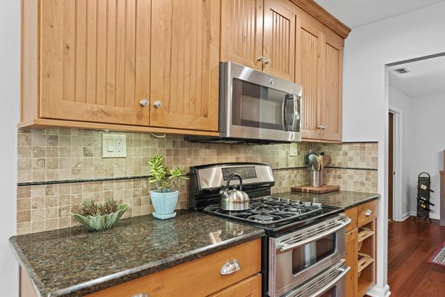 8668 Hyland Croy Road, Plain City, OH 43064
