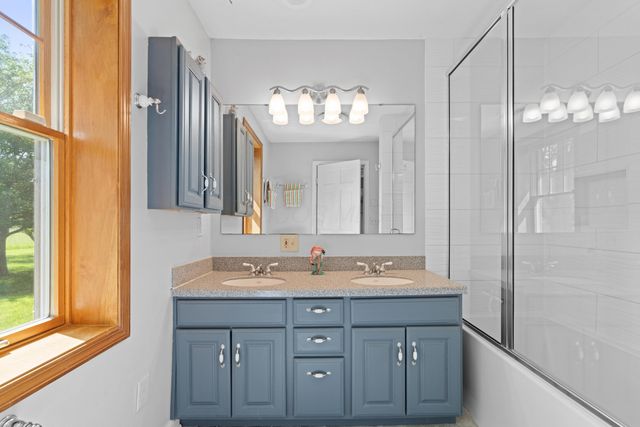 8668 Hyland Croy Road, Plain City, OH 43064
